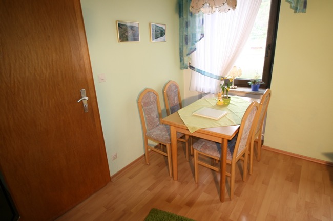 vakantiewoning Kochems-eethoek