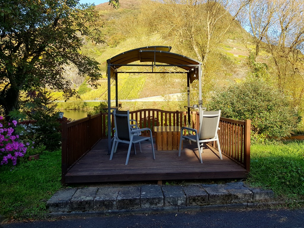 vakantiewoning 2 lowe-vrijstaand terras
