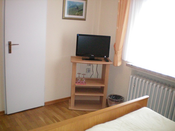 tv op kamer in pension melcher