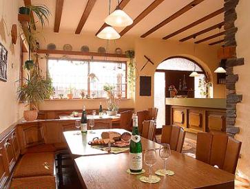 weinstube petrushof graach