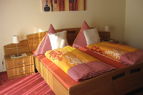 Weingut en pension Serwazi in Mesenich