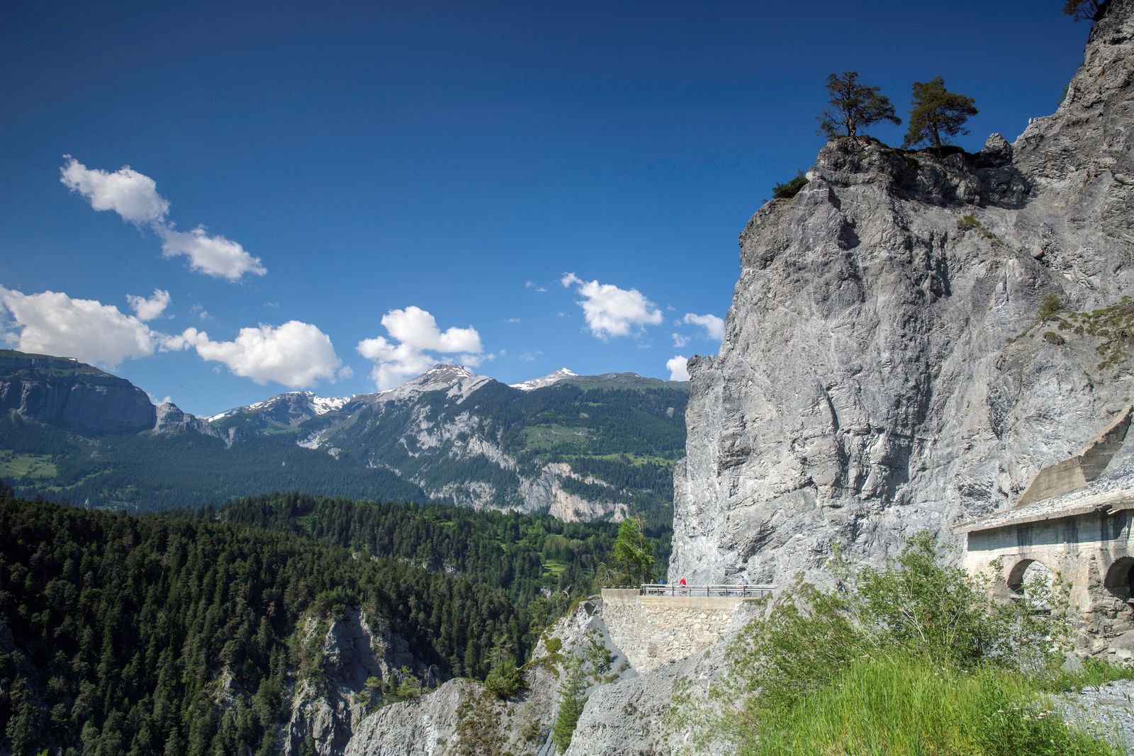 rheinschlucht ruinaulta