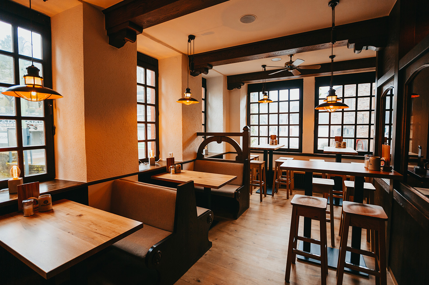 restaurant ratskeller kroev